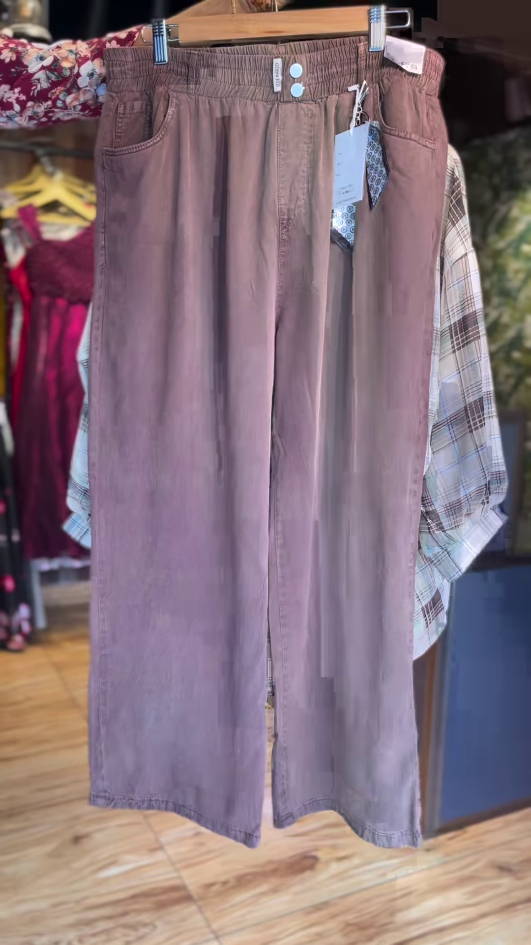 Brown Plaid Overshirt & Ribbed Tank Co-ord Set – Relaxed & Trendy - Image 2