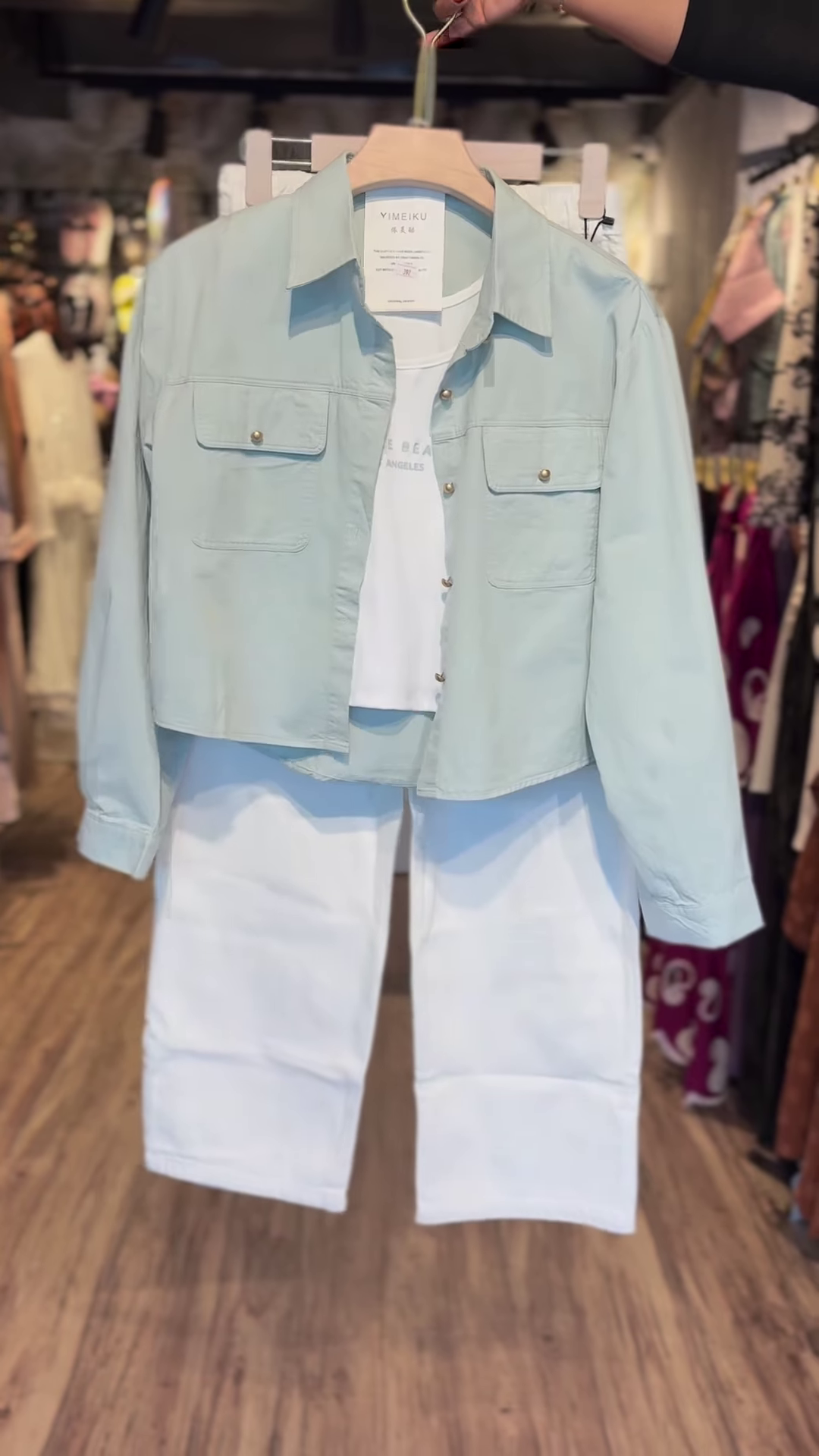 Mint Green Cropped Jacket & White Wide-Leg Pants – Minimalist Elegance with a Modern Touch