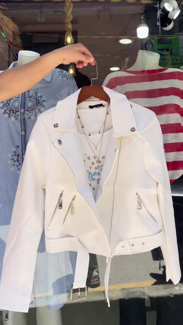 π₯ Classic Biker Jacket β Elevate Your Street Style! π₯ - Image 2