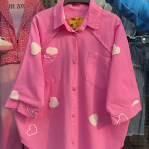 💖 Trendy Oversized Pink Heart Shirt – Now in 5 Colors! 💖