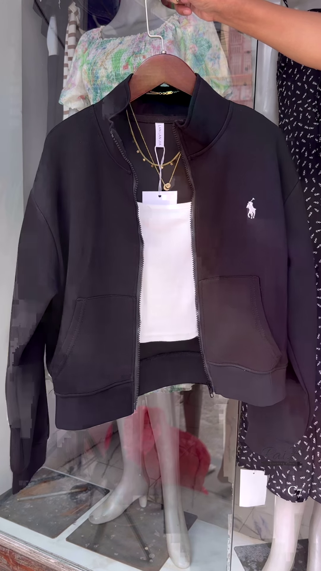 Chic & Cozy: Women's High Neck Front-Open Sweatshirt for Effortless Style - Image 4