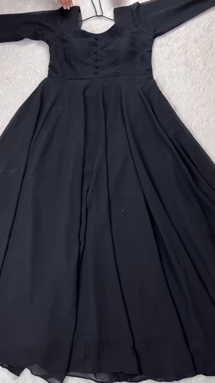 Luxe Black 3-Piece Embroidered Suit – Timeless Elegance - Image 4