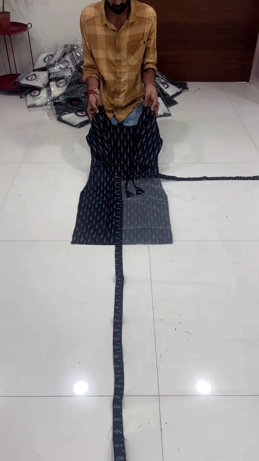 Black & White Printed Sleeveless Cotton Kurti – Stylish & Comfortable - Image 2