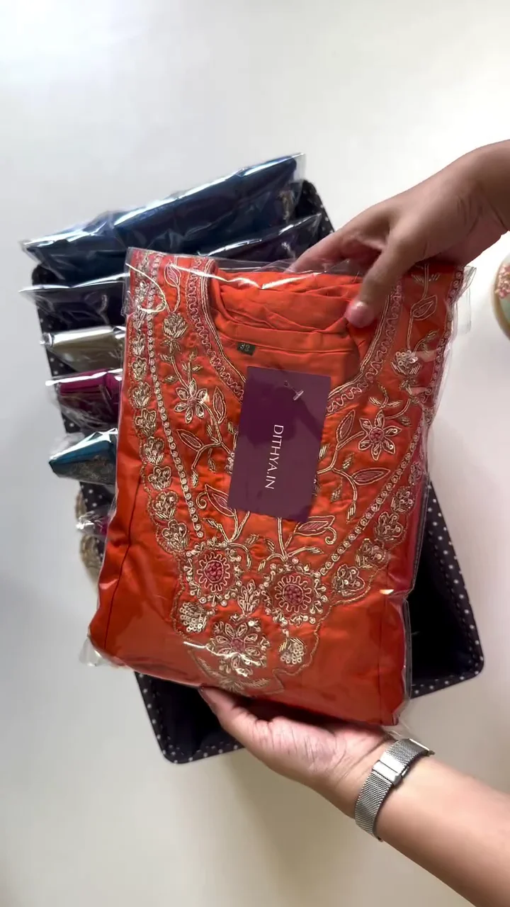 Embroidered Cotton Kurti Set – Elegant & Comfortable