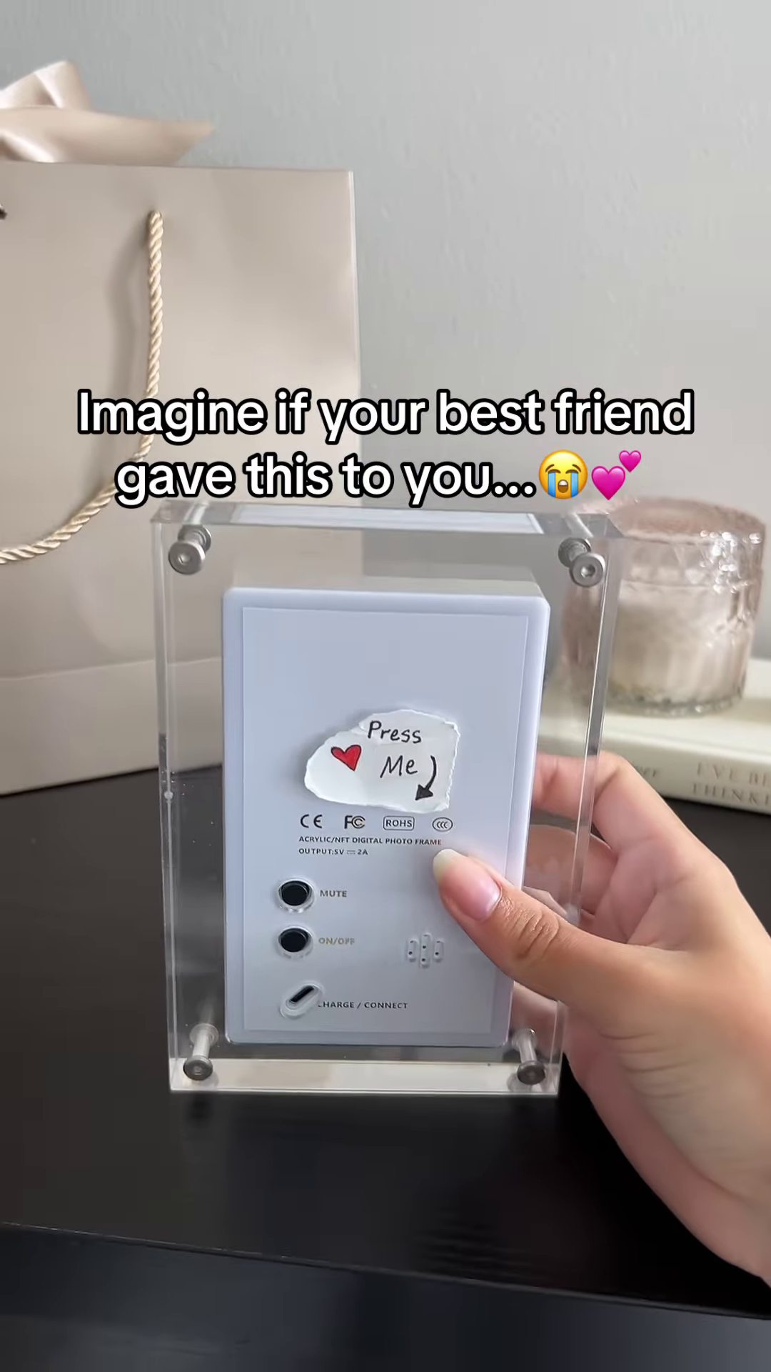 🖼️ Freeze Your Favorite Moments in Style 💞 - Image 3