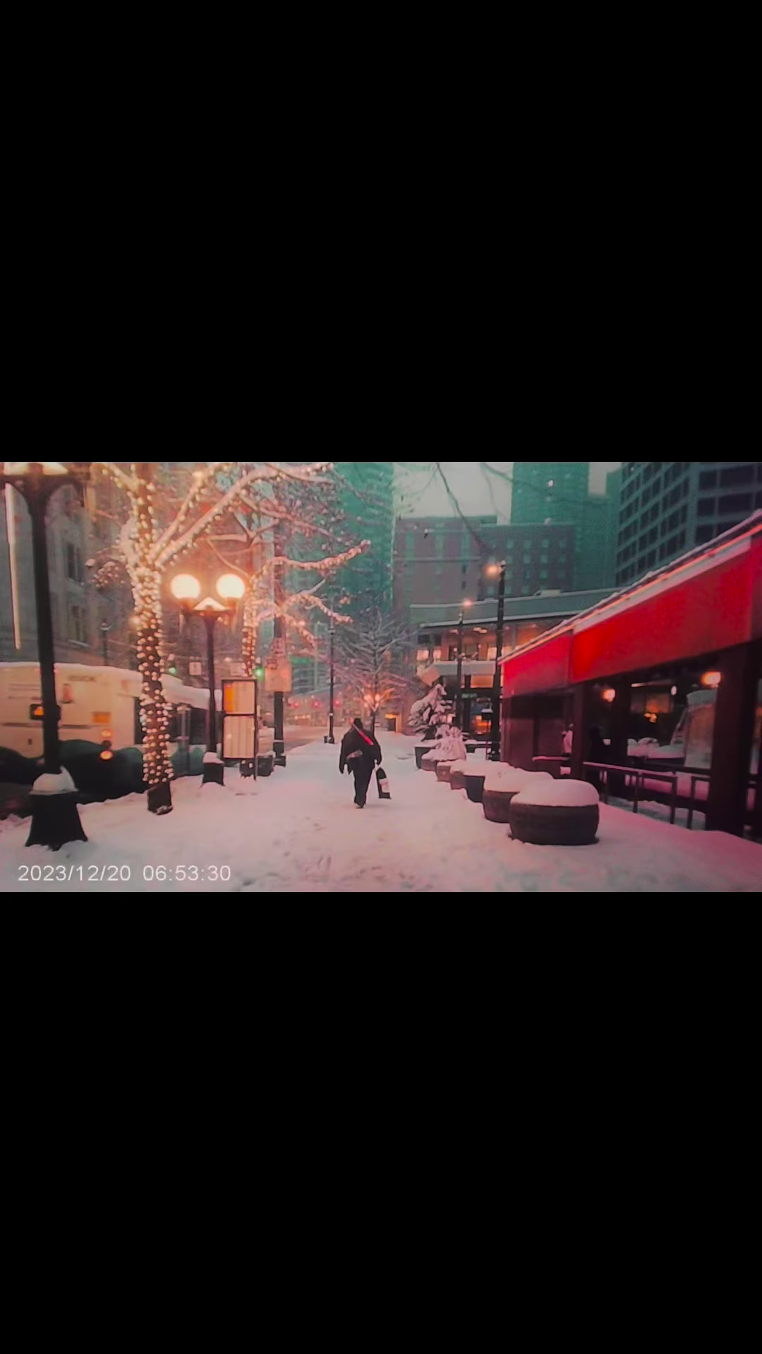 ๐ฅ Title: Tiny Cam, Big Memories! ๐ธ๐ - Image 2