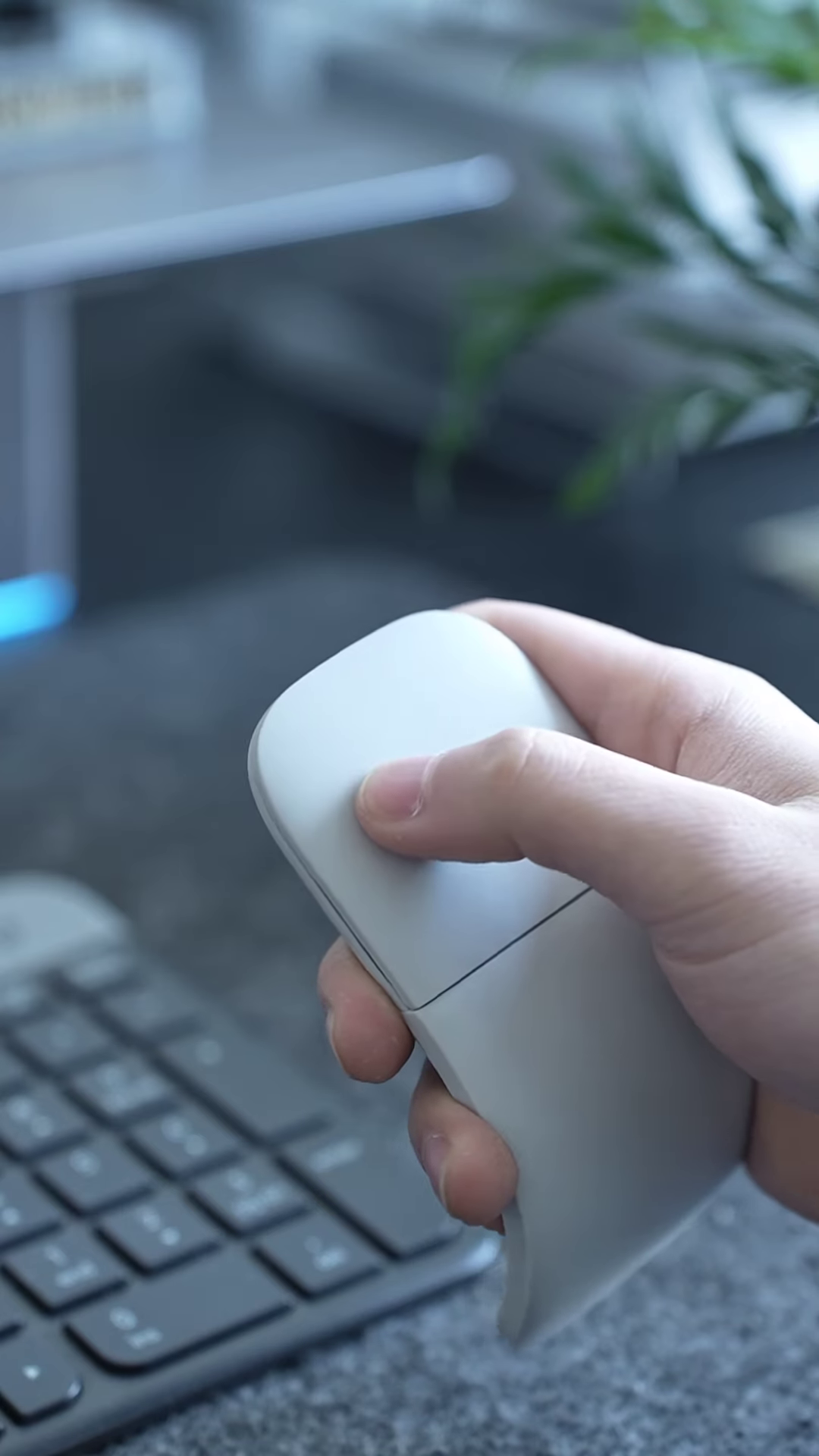 🖱️ Ultra-Slim Ergonomic Wireless Mouse – Comfort Meets Precision