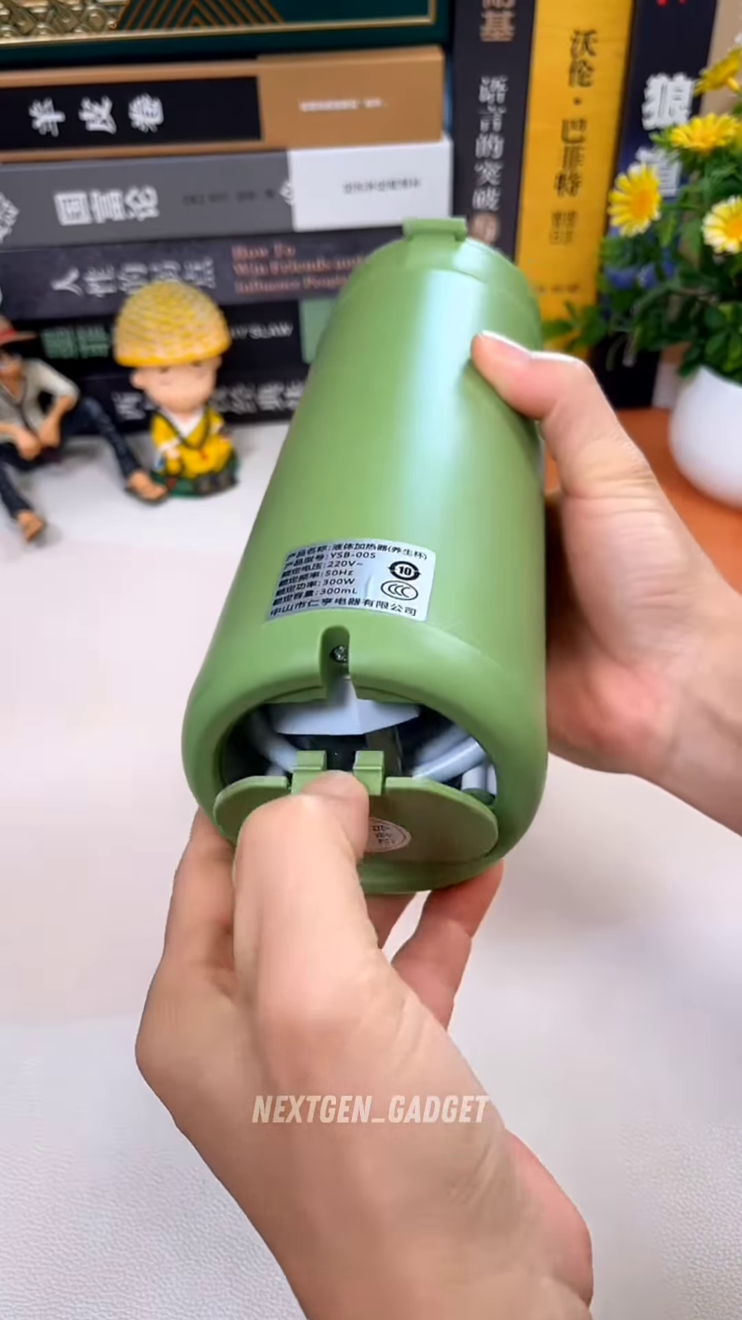 Portable Electric Heating Cup – Fast-Boil Travel Mug with Auto Shut-Off, Food-Grade Stainless Steel Interior, Leak-Proof Lid & LCD Display for Hot Water, Tea, or Coffee On-the-Go - Image 2