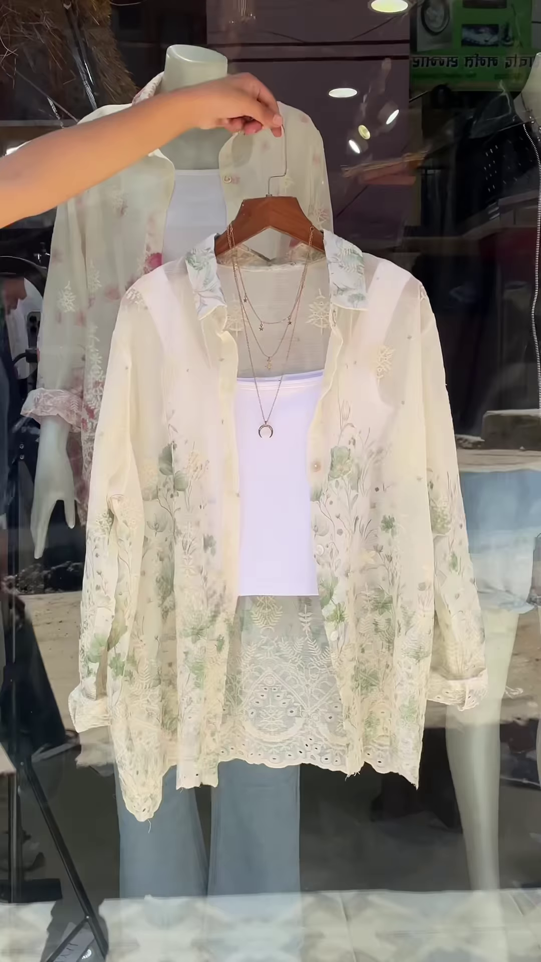 Sheer Floral Lace Blouse in Pink & White β Layered Casualwear for Women - Image 3