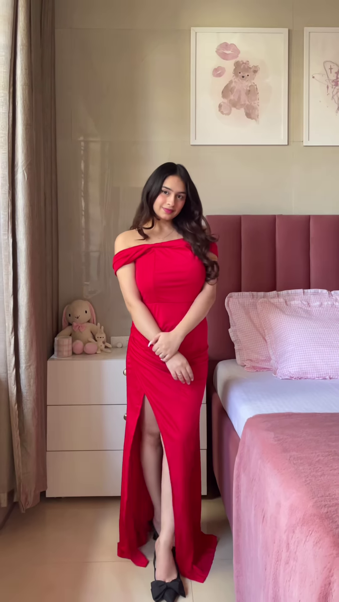 White Off-Shoulder Maxi Dress β Elegant Long Partywear for Women with Flowing Silhouette - Image 2