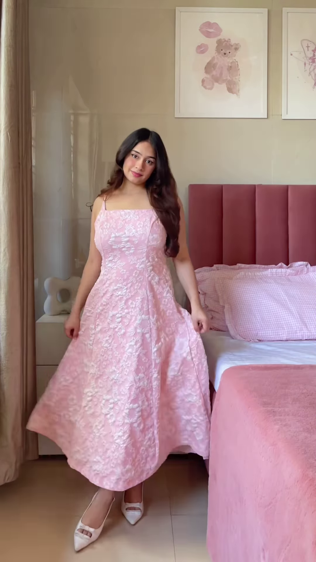 Pink Heart-Print Off-Shoulder Maxi Dress – Romantic Casual Wear for Women